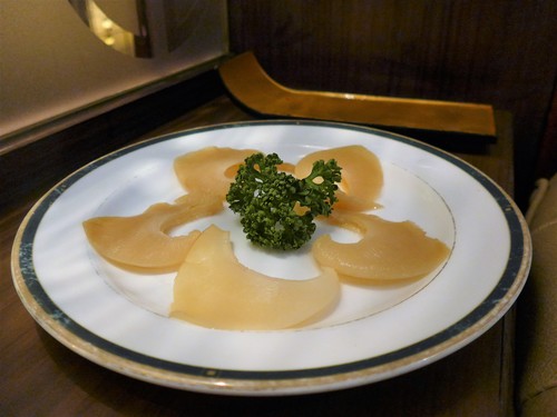赤坂「薬膳火鍋専門店 天香回味 赤坂別館」へ行く。_f0232060_17561821.jpg