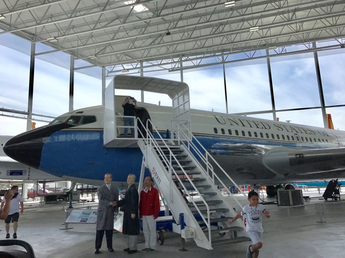 絶対に一度は必見！　航空博物館、Museum of Flight　ボーイング誕生の地（アメリカ日食旅行の旅３）_e0170687_12381229.jpg