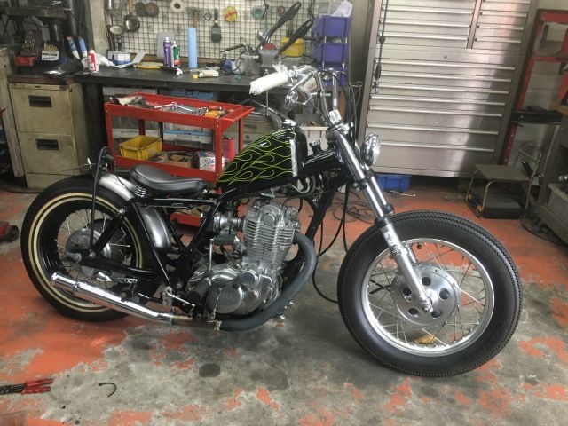 SR400 カスタム S様号開始!_a0164918_17540111.jpg