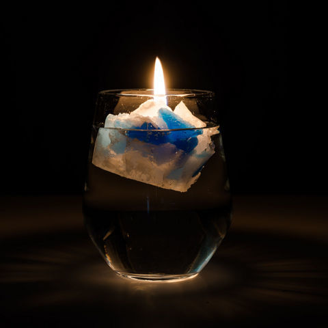 真っ青な空をそのまま切り取ったようなCANDLE♡_b0125570_11133502.jpg