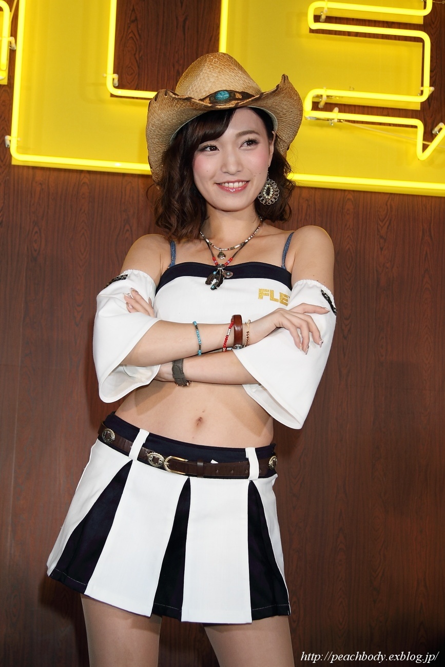 引地裕美 さん フレックス ブース Peach Body