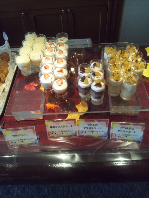 川崎日航ホテル 夜間飛行 ~マロン&さつま芋~秋の収穫スイーツブッフェ_f0076001_22224193.jpg