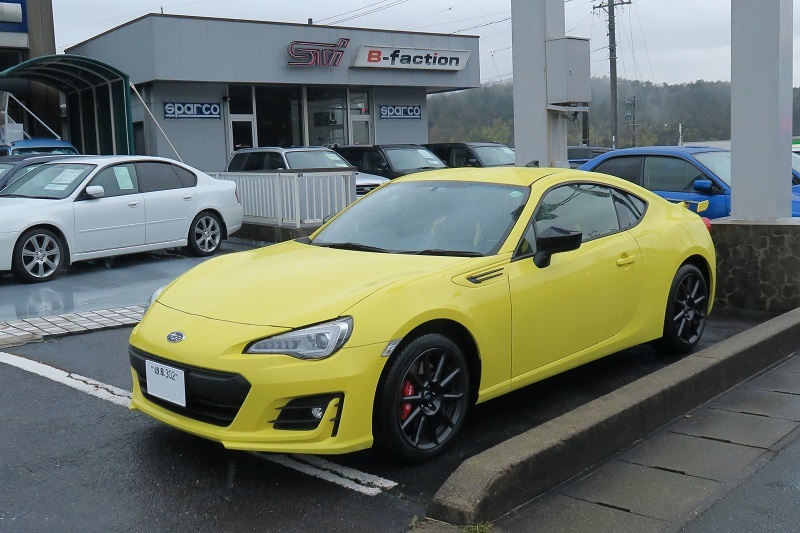 スバルの軽快さとドイツ車の重厚さを語る_f0076731_18385089.jpg