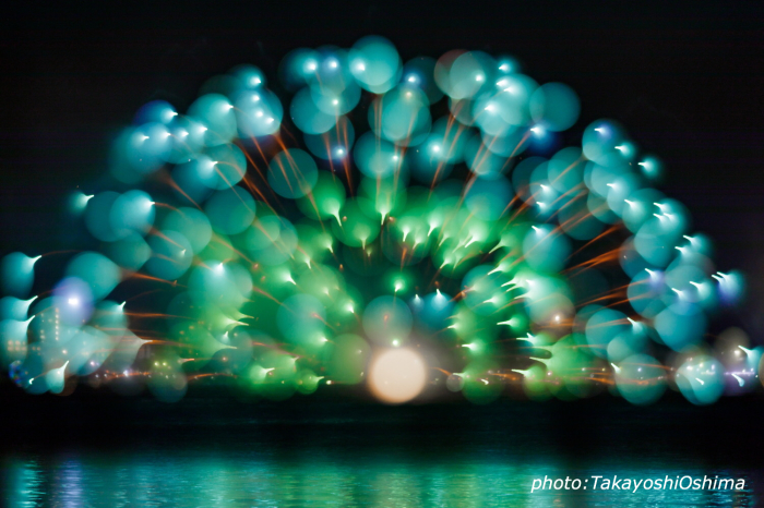 打ち上げ花火普通に撮るかアートに撮るか_f0361287_18133499.jpg