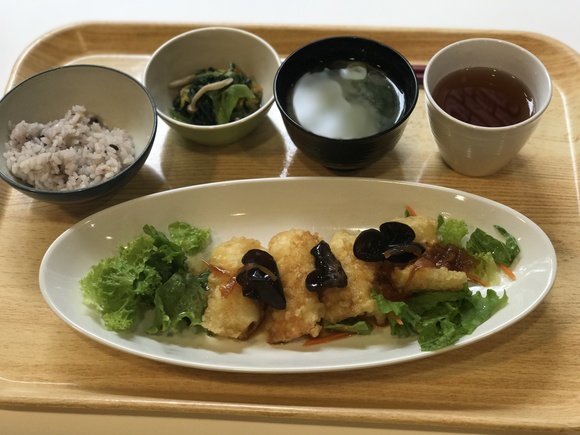 岡山でも社食の「健康ランチ」〜！_c0212604_1282484.jpg