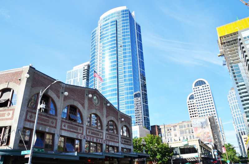 とりあえず、シアトル行ったら寄ってくよね！「PIKE PLACE MARKET(パイクプレイスマーケット）」_f0054556_22560471.jpg