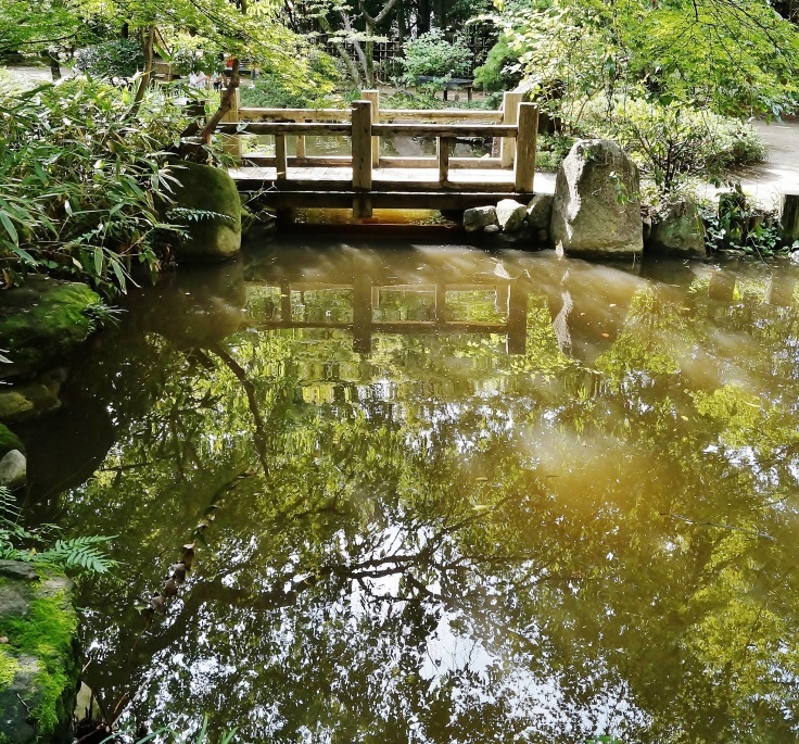 博多旅行（21）博多のビル街に佇む日本庭園「楽水園」_b0063958_15412971.jpg