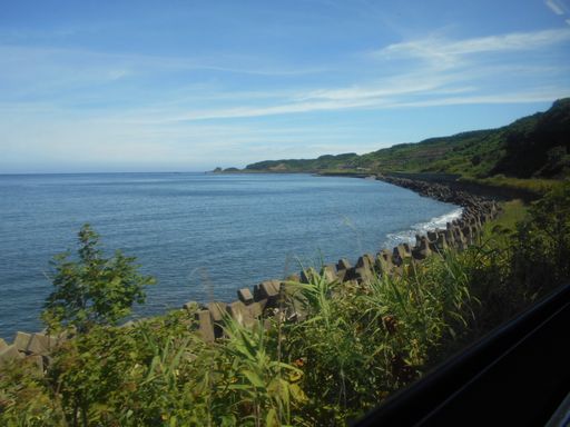 真夏の北日本海鉄道　６　（五能線）_b0005281_21564396.jpg