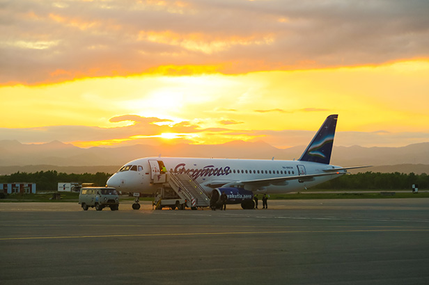 サハリンまでフライト1時間40分、ヤクーツク航空の乗り心地_b0235153_15321121.jpg