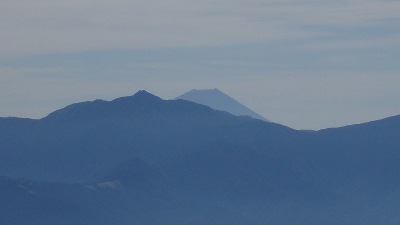 【中ア／南駒ヶ岳～越百山】夏休みの宿題をやっとやっつけました_c0097754_10521186.jpg