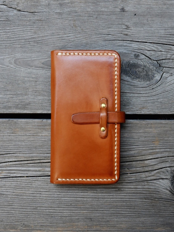 iphone 8 leather case_b0172633_20154205.jpg