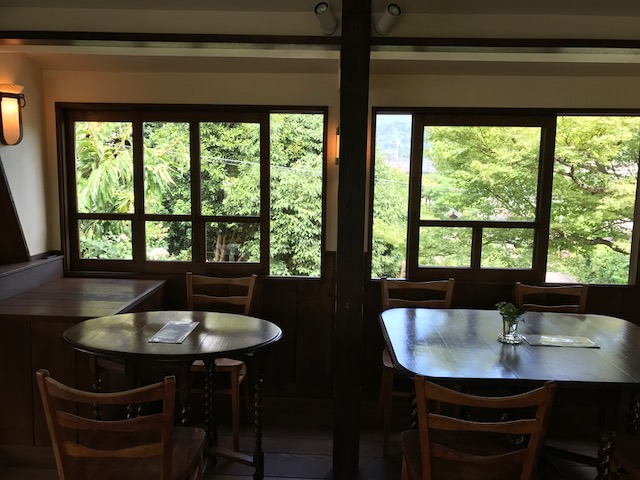 真如堂の近く・秋の気配のレトロなカフェ・吉田山荘・真古館_f0181251_169812.jpg