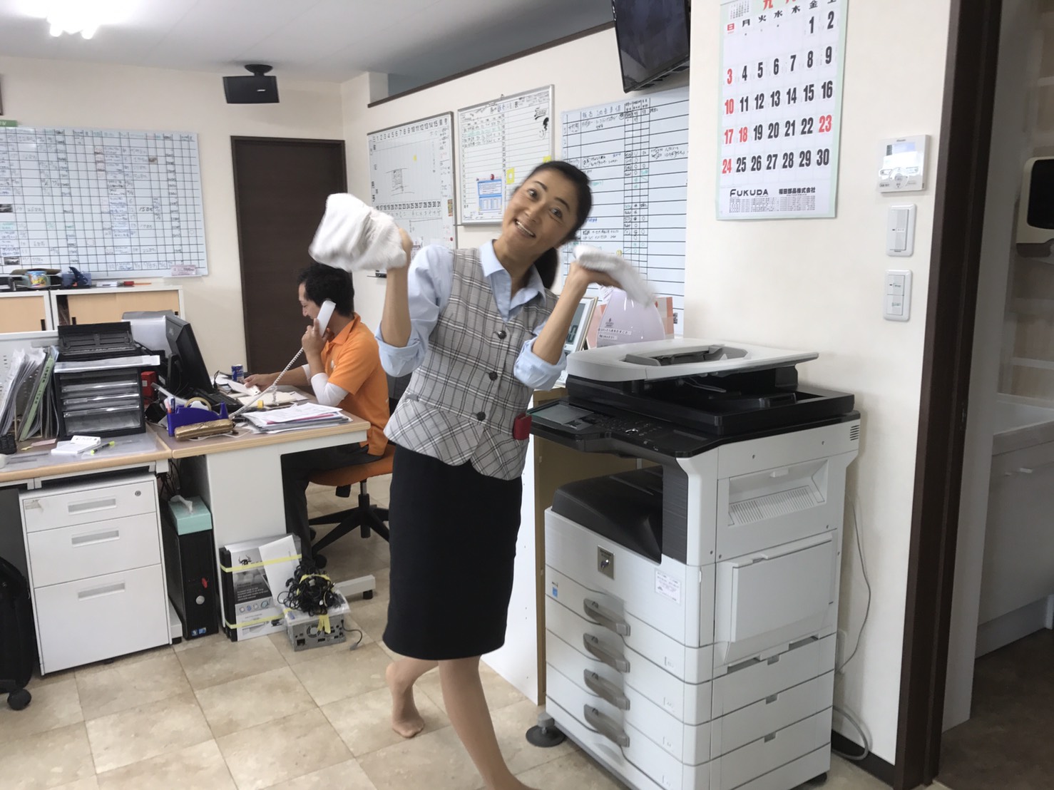 9月15日 金曜日のひとログヽ( ‘ω’ )ノ TOMMY決算大SALE開催中!!!!!!お車をお探しの方はお早目に!!_b0127002_16403732.jpg