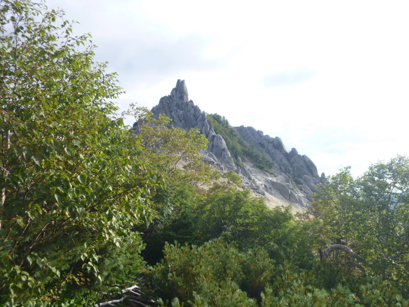 鳳凰三山　地蔵岳から観音岳(2,840.7M) に向かう  NO １_d0170615_08330089.jpg