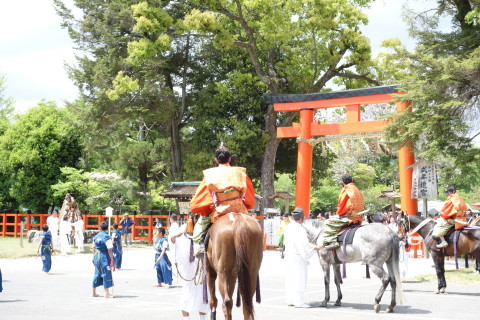 2017年春の京都＆大阪★その1 出発 上賀茂神社へ～「みそぎ茶屋」さんでランチ♪_a0244309_18575835.jpg