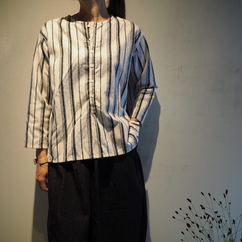 プルオーバーのネルシャツ　ARTE POVERA_d0364239_17183084.jpg