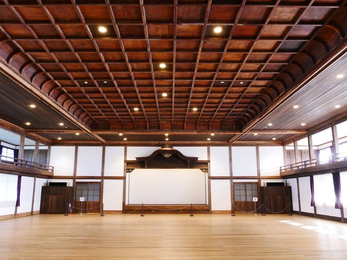 　　旧和歌山県議会議事堂（前半）_b0093754_22411254.jpg