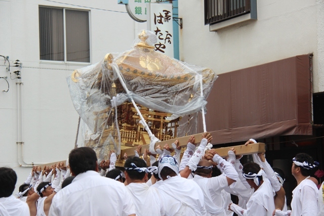 2017・９月１６日　　八幡の祭りは雨_c0342697_23560793.jpg