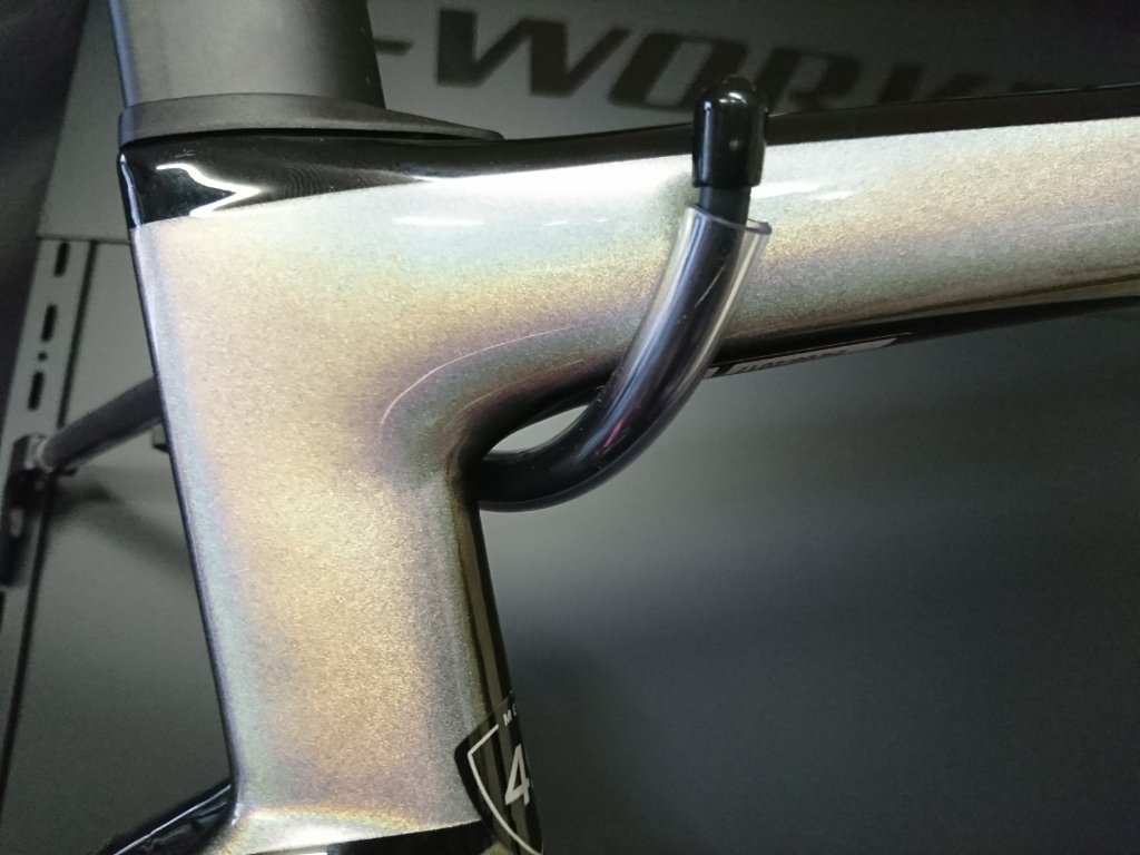 SPECIALIZED S-WORKS TARMAC SAGAN SUPER STAR FRAME SET入荷しました!_b0282021_17004548.jpg