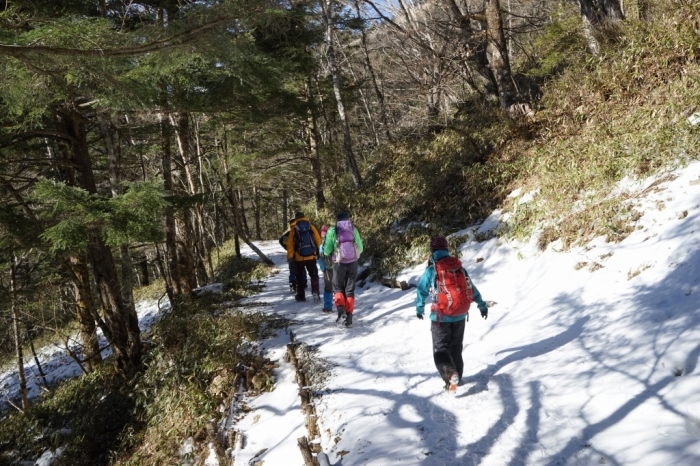 たくさん笑った普通の登山＠大菩薩嶺　2017.02.25(土)_f0344554_19344849.jpg