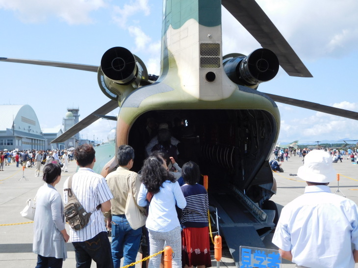 三沢基地航空祭へ_c0098500_23234566.jpg