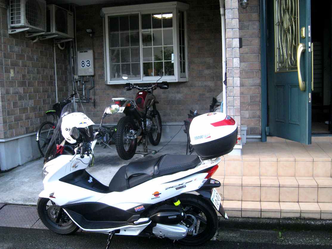 e0003910_72327.jpg