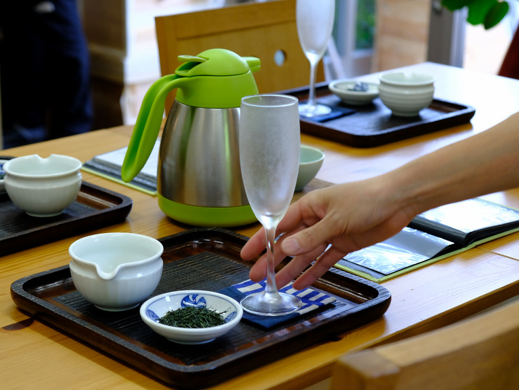 「宮崎・都城　お茶の可能性を最大限に引き出す日向時間」_a0000029_1041240.jpg
