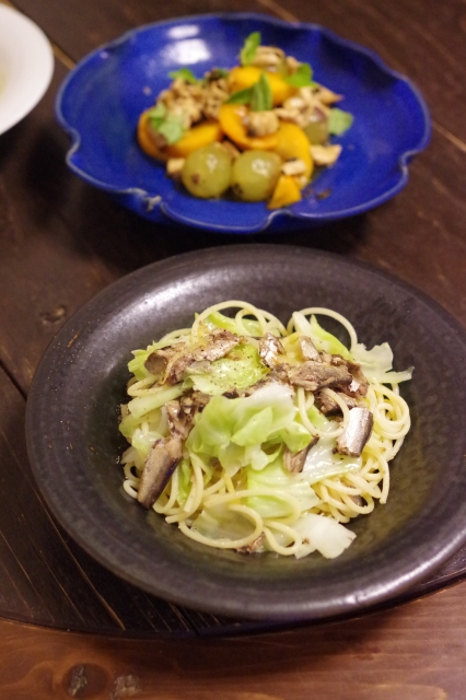 スモークオイルサーディンとキャベツのスパゲティ。_c0234685_21295995.jpg