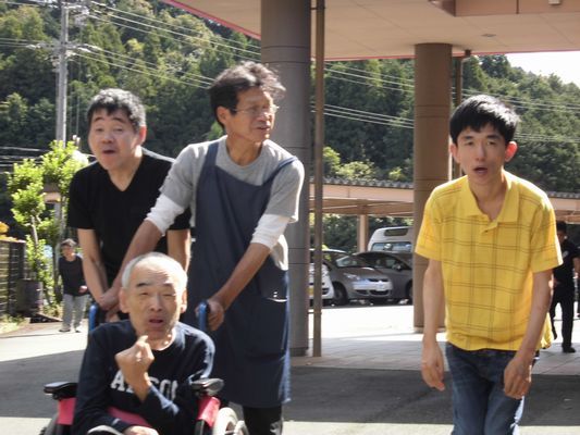 9/18 日中活動_a0154110_11551235.jpg