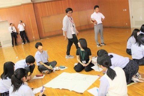 新潟県立青陵高校においてワークショップ「さべつってなんだろう」を行いました_c0167632_17484437.jpg