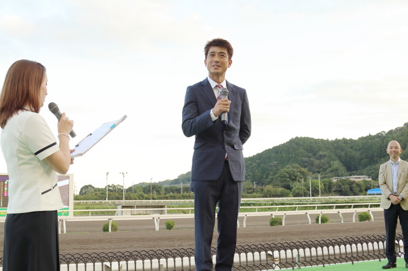 中西達也調教師 紹介式_a0077663_18464037.jpg