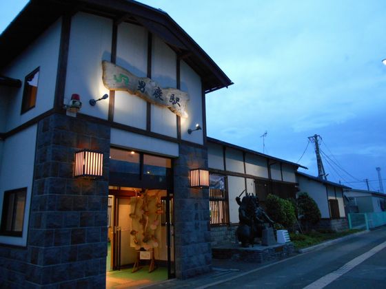 真夏の北日本海鉄道 7 (奥羽本線~青森駅/男鹿線)_b0005281_20502839.jpg