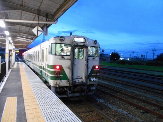 真夏の北日本海鉄道 7 (奥羽本線~青森駅/男鹿線)_b0005281_2051875.jpg