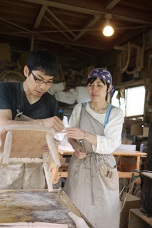 椅子作家 小島優さん 小島直応子さんの工房へ 器とくらしの道具 ハクトヤ 椅子作家 小島優さん 小島直応子さんの工房へ 器とくらしの道具 ハクトヤ