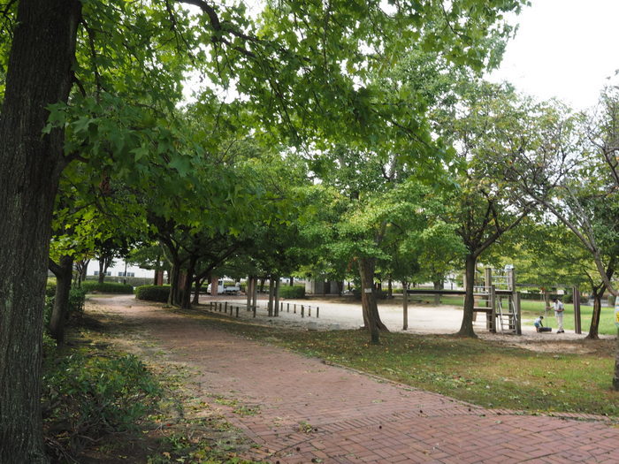 佐伯区民文化センター&五日市中央公園_c0116915_00234456.jpg