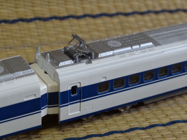 TOMIX 100系新幹線 X0 : 燕雀鉄道白津機関区活動日誌