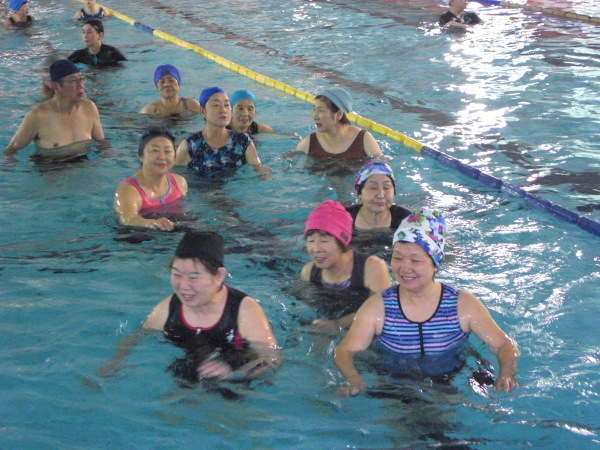 元気に水中ウォーキング えさしクリーンパーク