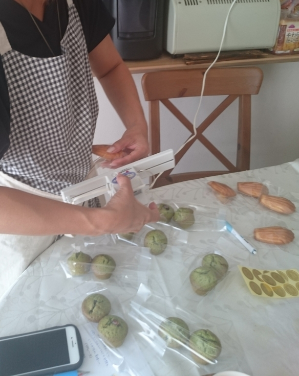 今週のお菓子教室_a0113430_19493482.jpg