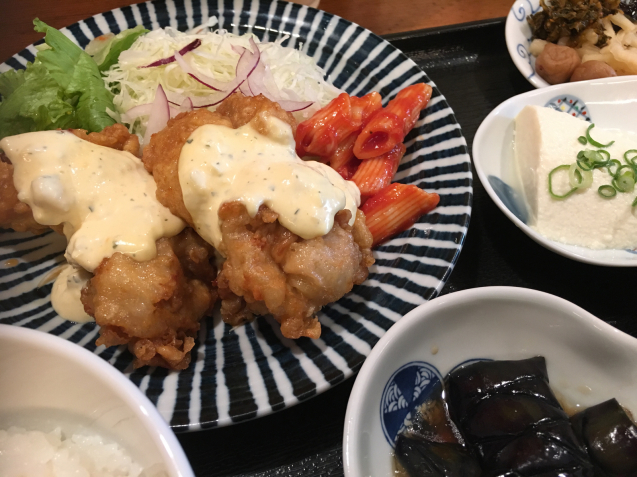 警固ランチ わっぱ定食堂_f0140145_13273470.jpg
