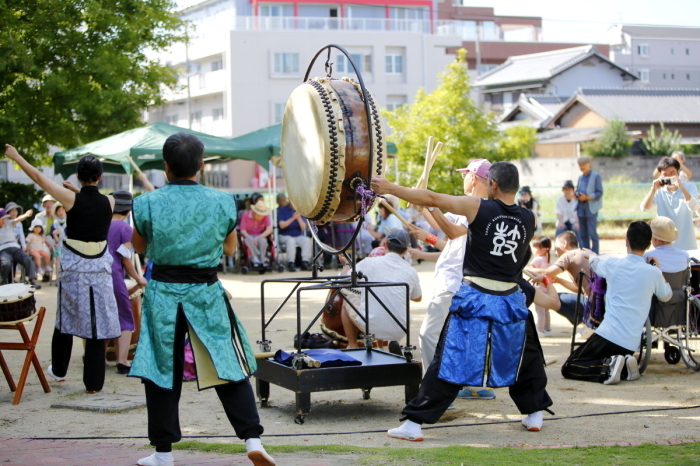 デリバリーアーツ 　上福岡弁財天公園にて_e0287174_16001572.jpg