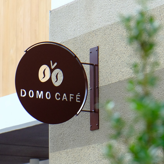 「新大久保 DOMO CAFE（ドーモカフェ）グランドオープン！」_a0000029_1785277.jpg