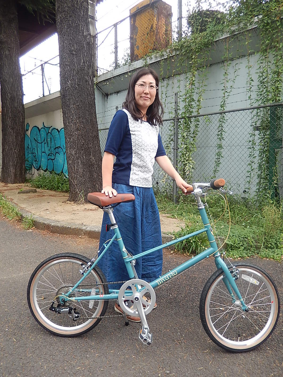 9月22日 渋谷 原宿 の自転車屋 FLAME bike前です_e0188759_19413704.jpg