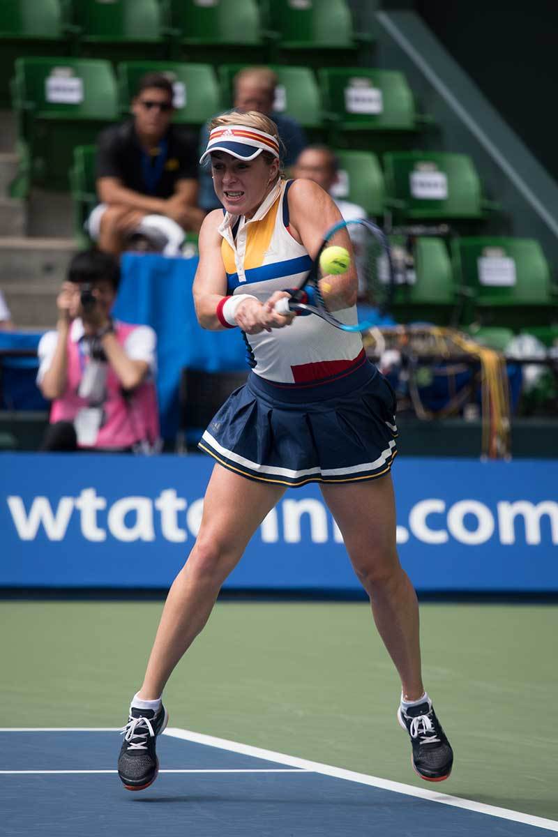 東レパン・パシフィック第6日、アナスタシア快進撃、アンゲリク・ケルバーを下して、決勝戦へ、の巻。_c0257904_18133987.jpg