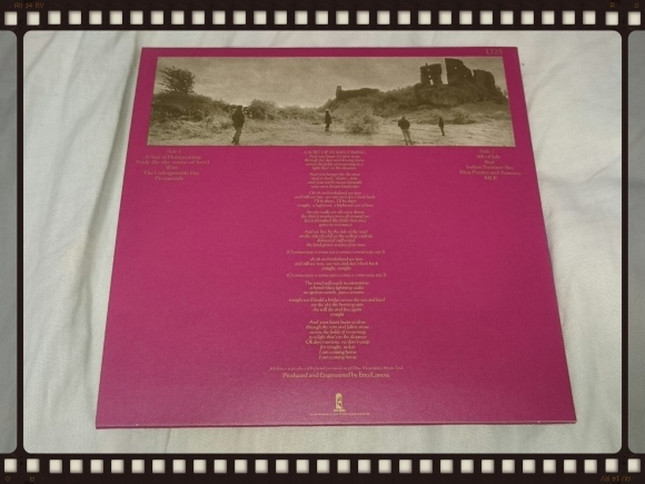 U2 / The Unforgettable Fire 紙ジャケ_b0042308_12262291.jpg