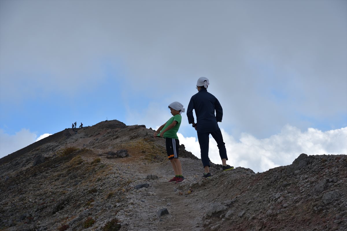 秋色の樽前山～久しぶりの親子登山　2017.9.24_a0145819_2143075.jpg