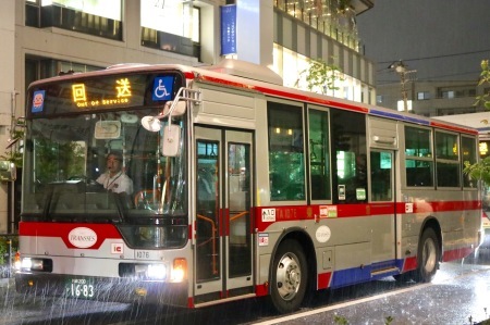 東急バス Ta1076 東急バスと愉快な車両たち