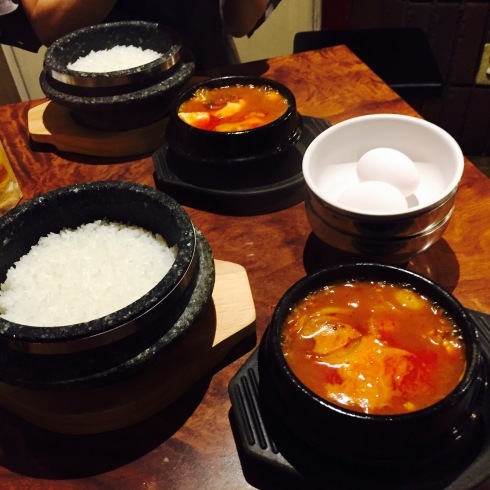 石鍋豆腐チゲ専門店 姉妹 チャメ のスンドゥブチゲ ハレクラニな毎日