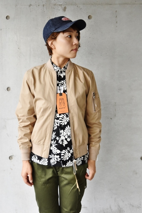 予想を裏切らない動きと人気★★　　Kato　ALOHA NELL SHIRTS！★！_d0152280_16190039.jpg