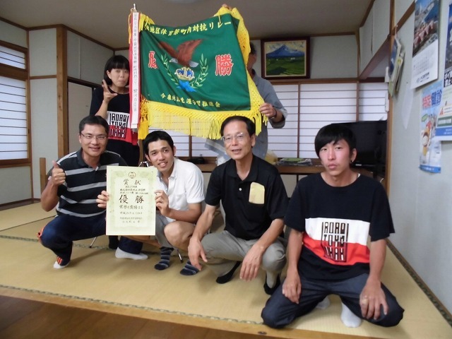駿河台三丁目、町内対抗リレーはぶっちぎりの優勝! 昨日は今泉地区体育祭_f0141310_07145264.jpg