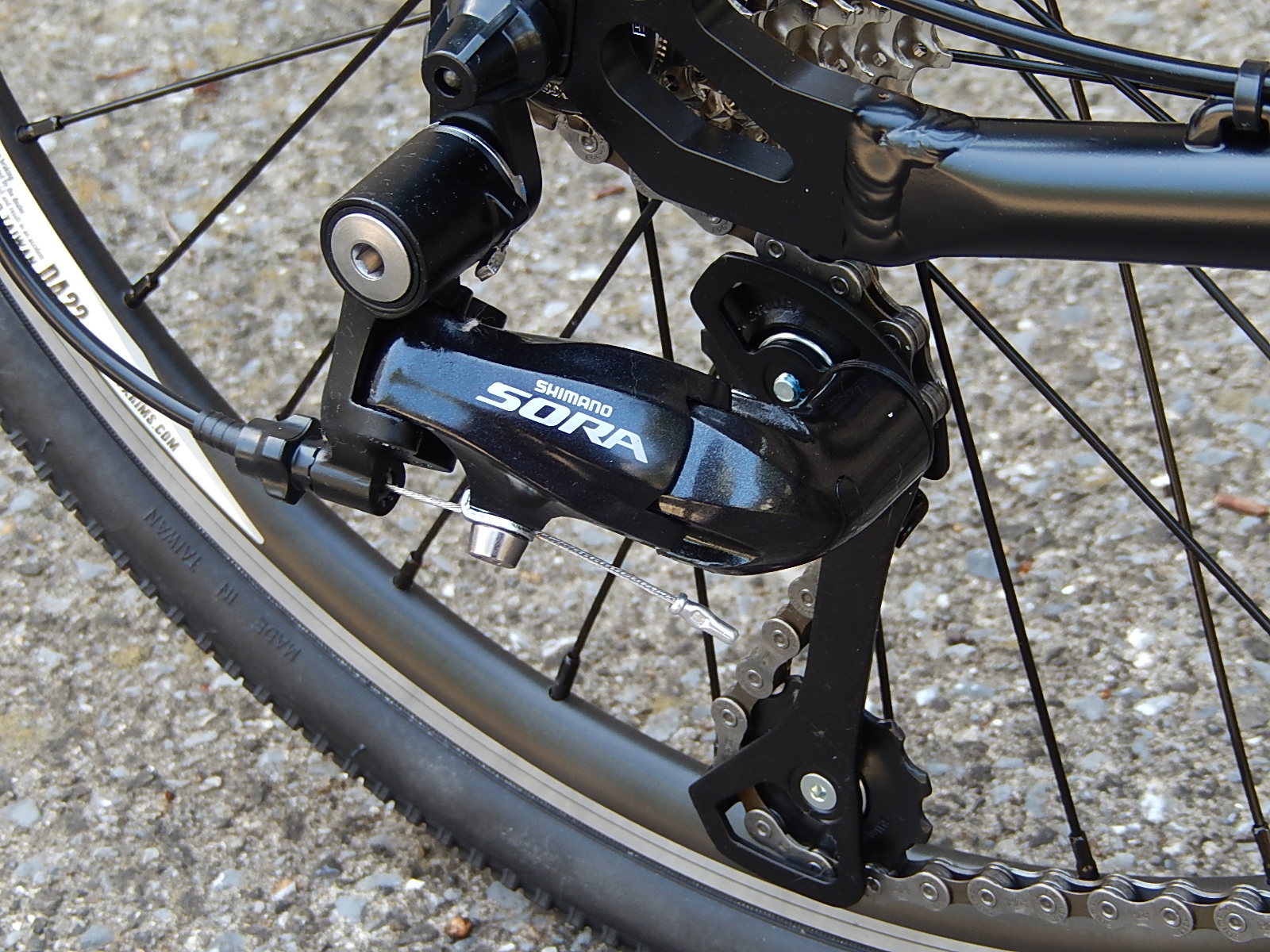 PEUGEOT CarbonFighter 20 追加入荷決定!_e0188759_16074145.jpg